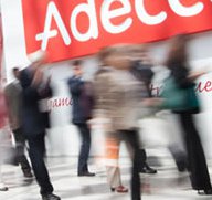 Incrementa a porcentaxe de ofertas de emprego no ámbito das TIC en relación a outros sectores de actividade